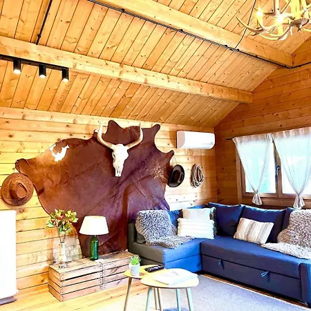 Rustic Western Ranch House With Private Garden And Jacuzzi Between Amsterdam Haarlem And Schiphol Airport Vijfhuizen