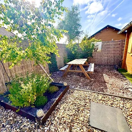 Rustic Western Ranch House With Private Garden And Jacuzzi Between Amsterdam Haarlem And Schiphol Airport Vijfhuizen