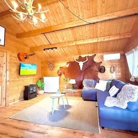 Rustic Western Ranch House With Private Garden And Jacuzzi Between Amsterdam Haarlem And Schiphol Airport 別荘