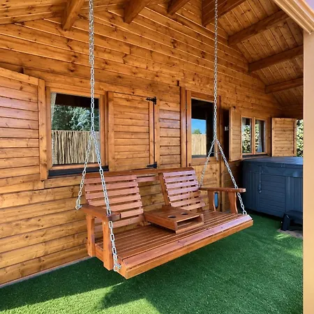 Cozy With Garden&jacuzzi Near Amsterdam Vakantiehuis