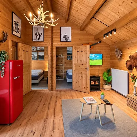 Vakantiehuis Cozy With Garden&jacuzzi Near Amsterdam Vijfhuizen